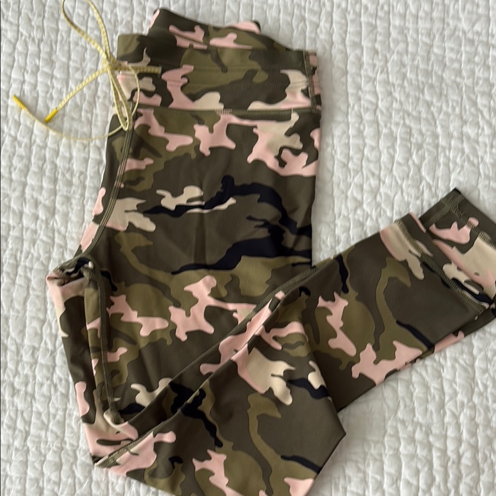 SoulCycle Green and Pink Camouflage Leggings